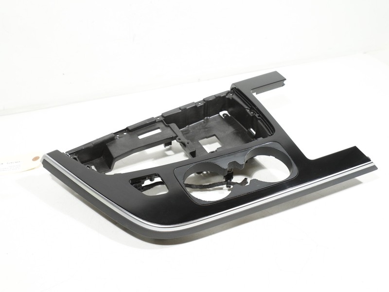2017-2019 Audi Q7 Center Console Top Bezel Cover Trim Panel Black OEM 82K