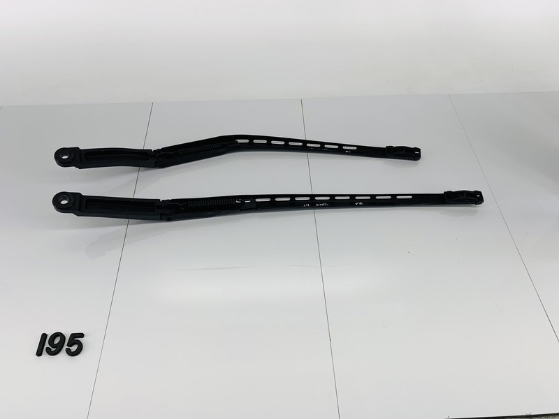 11-15 FORD EXPLORER FRONT WINDSHIELD RIGHT & LEFT WIPER WASHER ARM SET OF 2 OEM