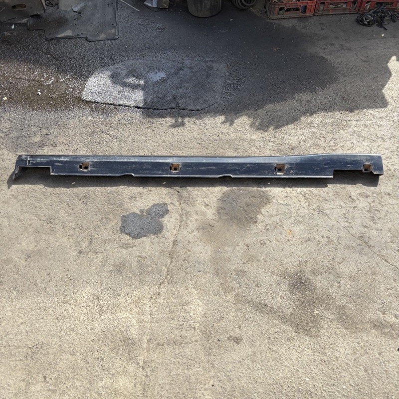 02-04 Acura RSX Type-S Left Rocker Molding Black 71850-S6M-L00ZB OEM