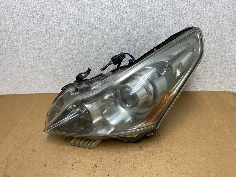 Sedan 4Door 2010 to 2013 Infiniti G37 Left Driver Headlight Xenon Oem AE4828 DW