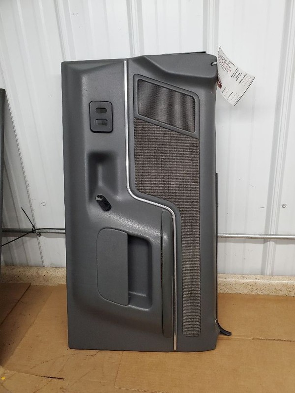 F1501990 Front Door Trim Panel 290511