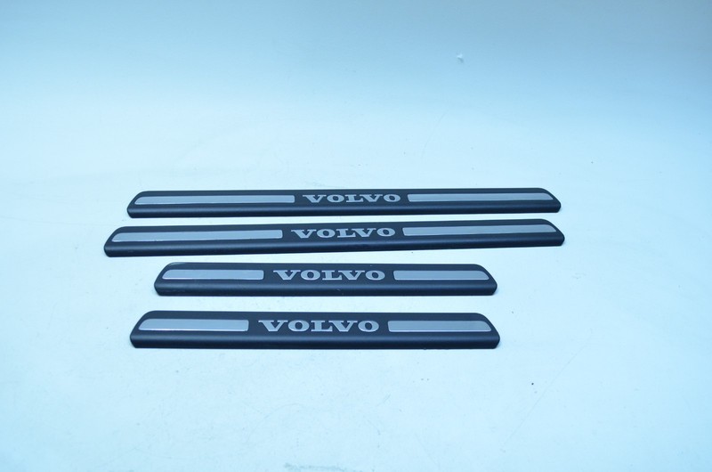 07-11 VOLVO S80 DOOR SILL PLATE TRIM SET OF 4 ITEMS OEM