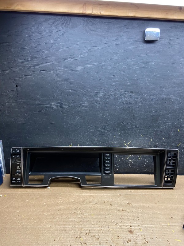 1986 - 1989 Oldsmobile Toronado Speedometer Cluster Gauge Bezel Trim Oe W2073 DG