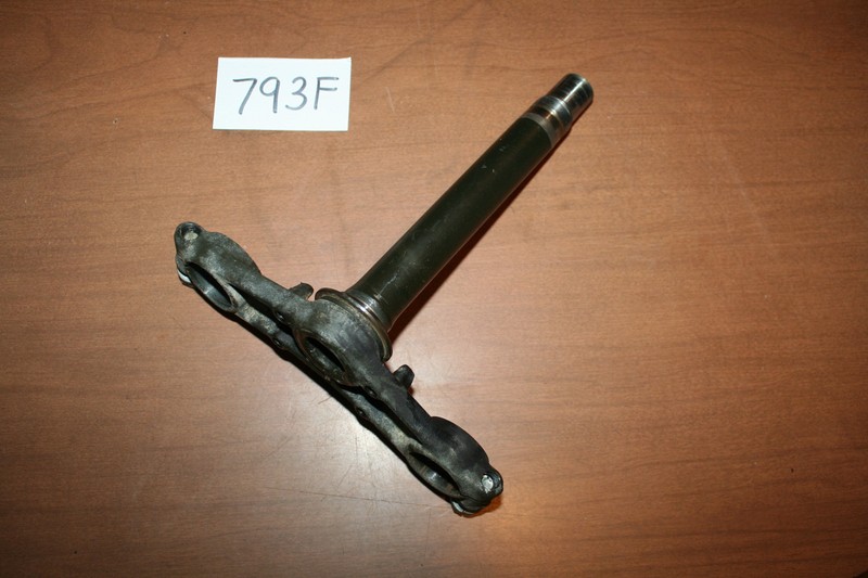 1983 Kawasaki KDX 80 Triple Tree Steering Stem Lower Clamp OEM 83 B