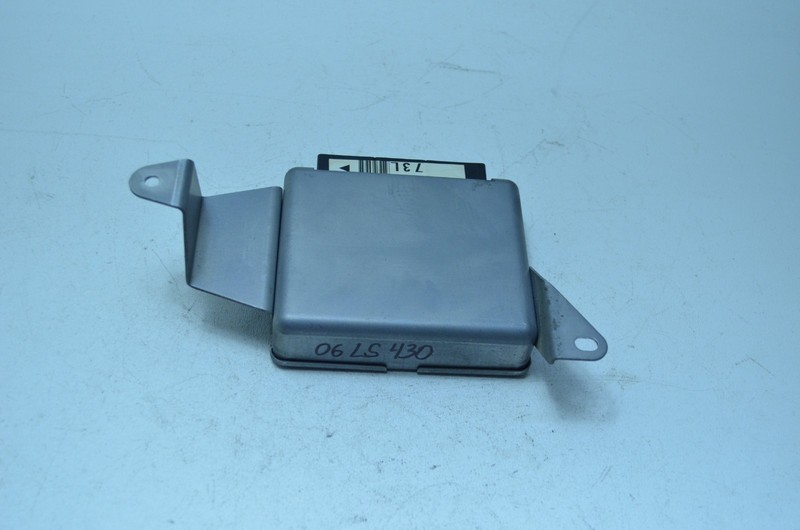 04-06 LEXUS LS430 AIR SUSPENSION CONTROL MODULE OEM