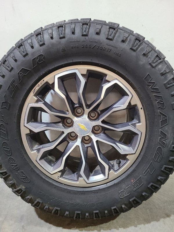 Wheel 17x8 Aluminum 6 Y Spoke Opt R34 Or S4P Fits 17-22 COLORADO 583540