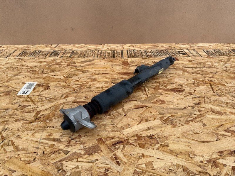 KIA STINGER 18-23 OEM REAR RIGHT PASSENGER EDC ELECTRIC SHOCK STRUT RWD