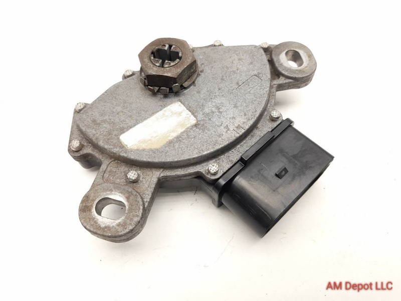 2012 Mini Cooper S R56 R57 R55 R58 R59 R60 AT Transmission Position Switch