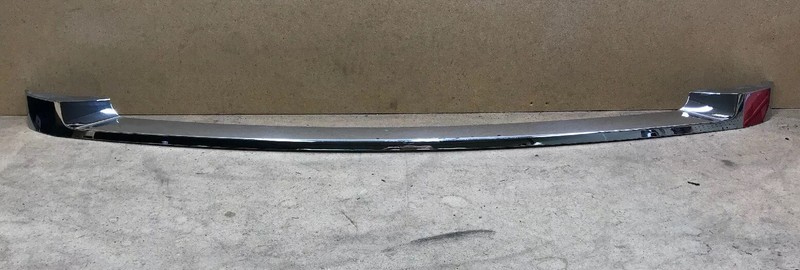2011 - 2012 CHRYSLER 300 300C Rear Bumper Chrome Trim Molding 11LX-205AA OEM *