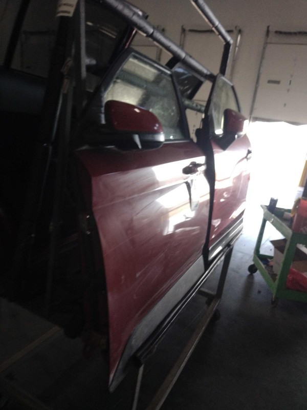 2020 Hyundai Venue Left Front Door Red OEM 699308 54k Miles