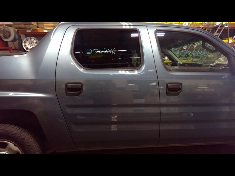 Passenger Rear Side Door Electric Fits 06-14 RIDGELINE 1634121