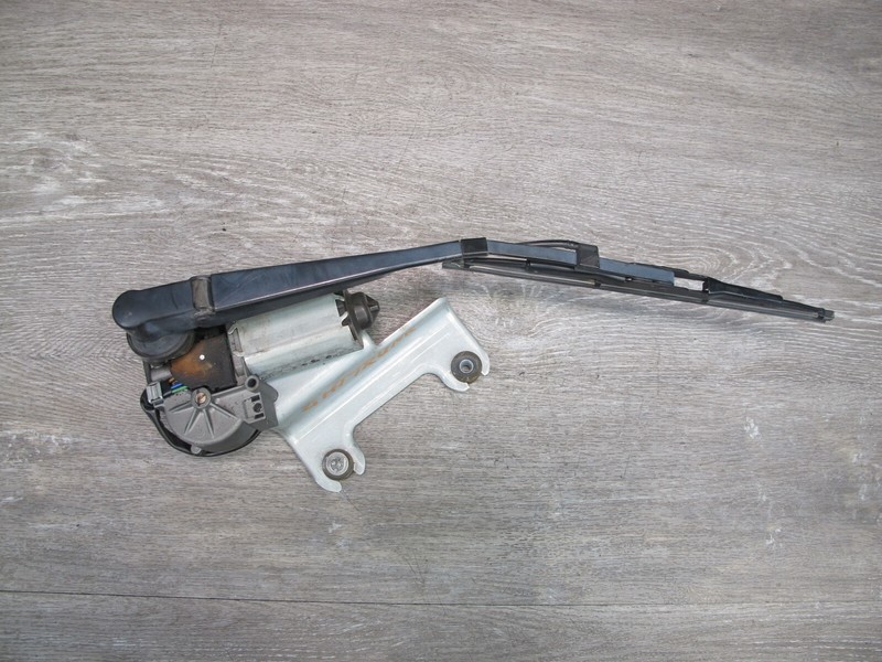 2003-2007 HUMMER H2 REAR TAILGATE LIFT GATE BACK DOOR WIPER W/ MOTOR 15186765