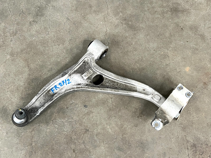 ⭐2019-2022 MERCEDES-BENZ A220 FWD FRONT RIGHT SIDE LOWER CONTROL ARM OEM LOT2712