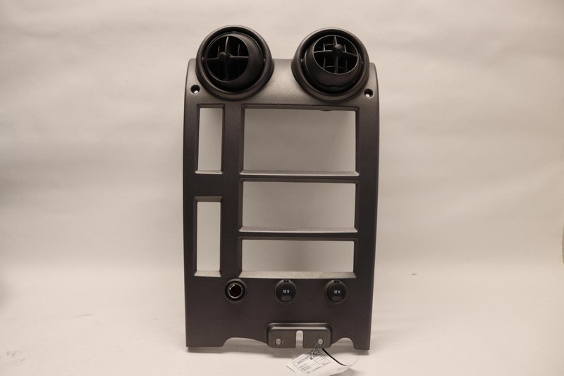 2003-2004 HUMMER H2 DASHBOARD RADIO FACE BEZEL TRIM PANEL COVER W/ VENT OEM