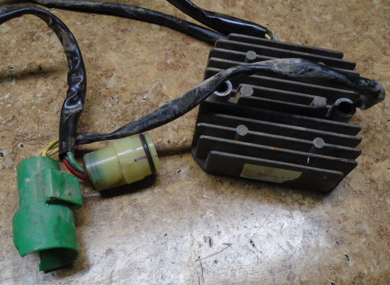 1987 Honda TRX350 TRX 350 4x4 Foutrax Electrical Voltage Regulator Rectifier 86