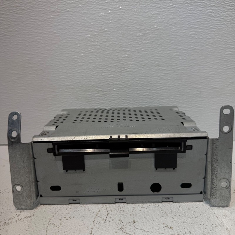 2016 2019 Lincoln Navigator OEM Radio Receiver AM FM CD MP3 FL7T-19C107-CE