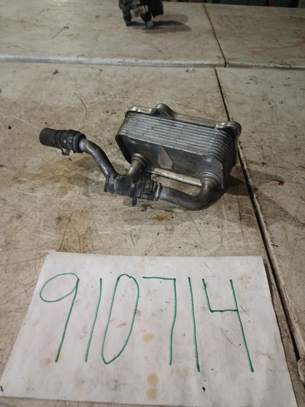 98-05 MERCEDES ML320 ML500 ML430 W163 ENGINE MOTOR OIL COOLER OE A 112 180 03 11