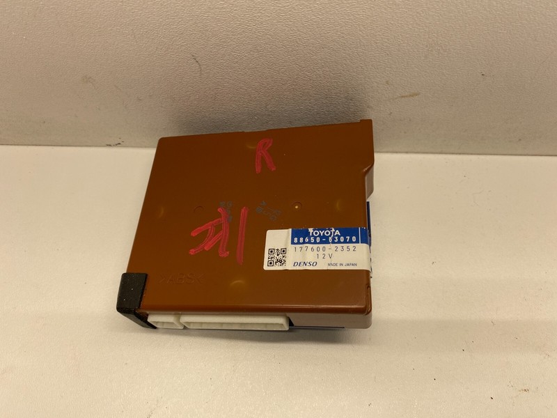 2006-2009 LEXUS IS250 HVAC CLIMATE CONTROL AMPLIFIER CONTROL MODULE OEM