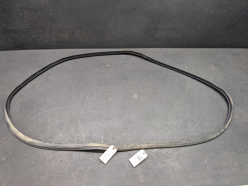 Rear Trunk Tailgate Weatherstrip 2021 Subaru Crosstrek 63516-FL000 2018 - 2020