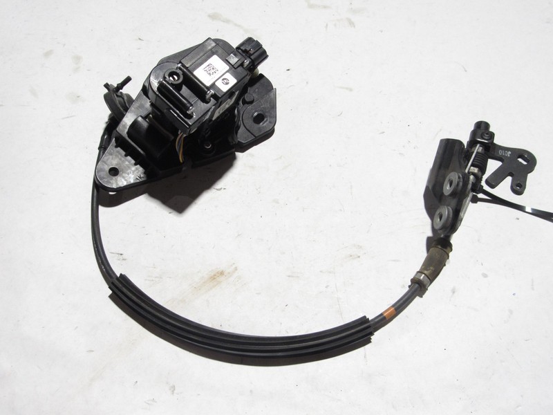 Genesis G70 2020 Front Hood Bonnet Lock Latch Actuator W/Release Cable 19-24 ;@1