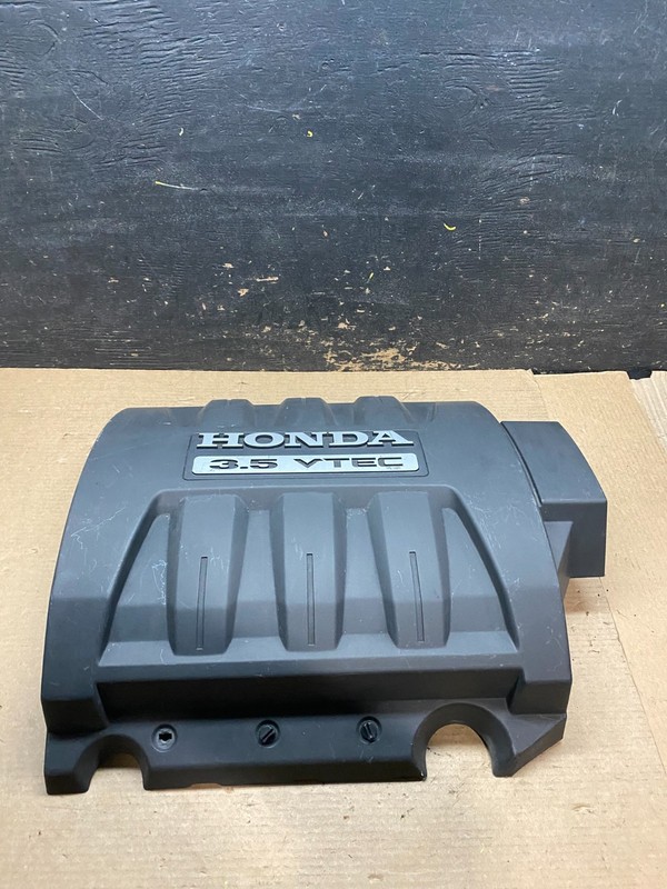 2006 to 2008 Honda Pilot Black Engine Cover OEM 3.5L V7058 DG