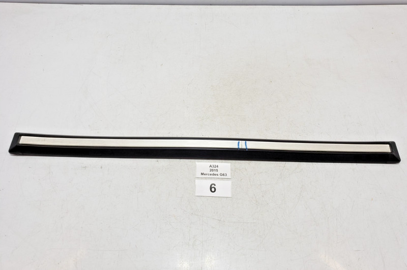 ✅ 06-18 OEM Mercedes W463 G63 AMG Front Right Passenger Door Trim Molding NOTE*