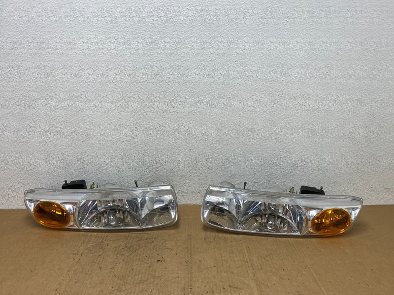 1998 - 2002 Saturn SL SL1 SL2 S Series Left+Right Halogen Headlights AD1421 DW