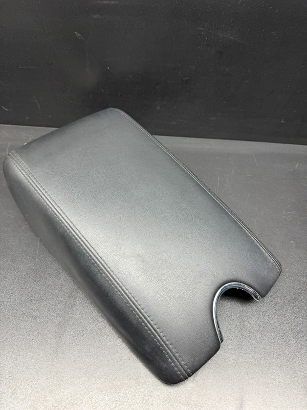 2010-2013 Infiniti G37 EX35 Black Center Console Leather Armrest Lid OEM