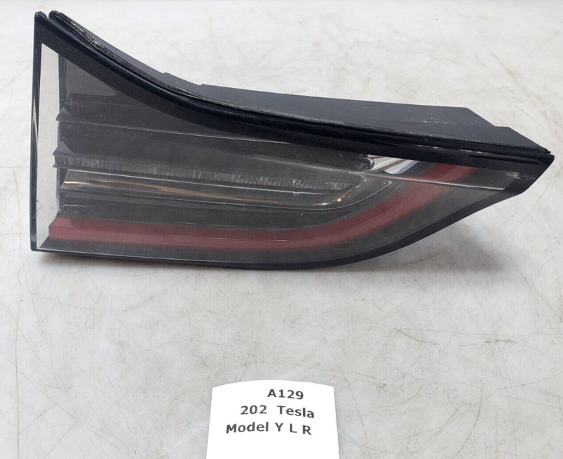 ✅ 2021-2023 OEM Tesla Model Y 3 Rear Right Passenger Inner Tail Light Lamp 28k