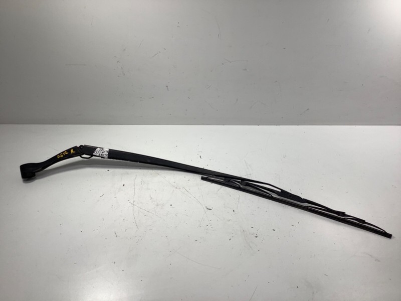 04-08 Acura TL Right Wiper 76610-SEP-A01 OEM