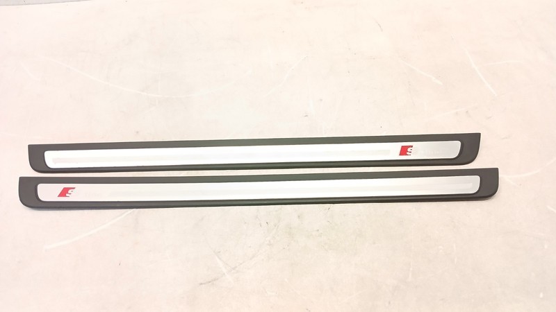 08-17 AUDI 8T A5 S LINE COUPE CONVERTIBLE DOOR SILL PANEL SCUFF PLATE OEM 081925