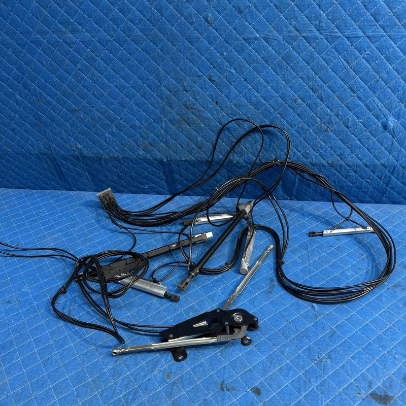 04-09 MERCEDES W209 CLK500 CLK320 CLK550 HYDRAULIC PUMP OIL LINE LINES HOSE OEM