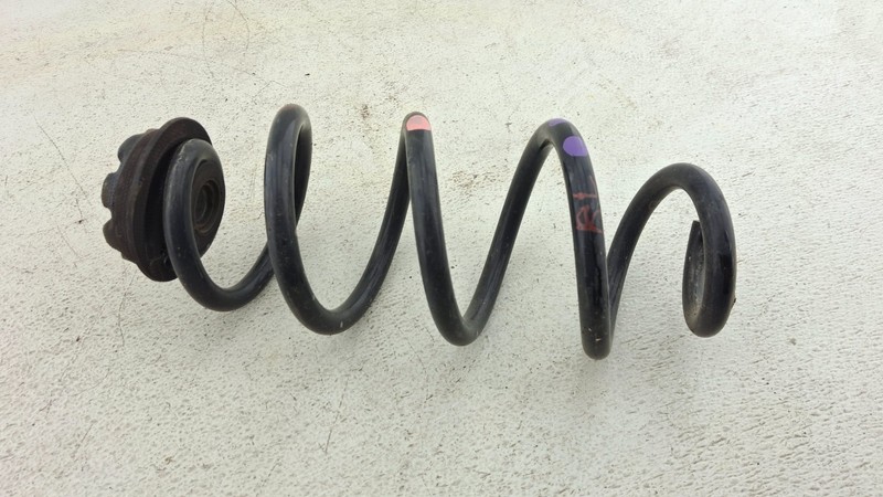 17-22 NISSAN ROGUE SPORT REAR LEFT/RIGHT SIDE COIL SPRING SHOCK ABSORBER OEM
