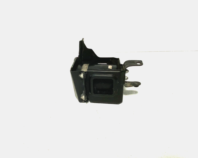 10-16 MERCEDES E550 FRONT VIBRATION ABSORBER OEM #A0.36