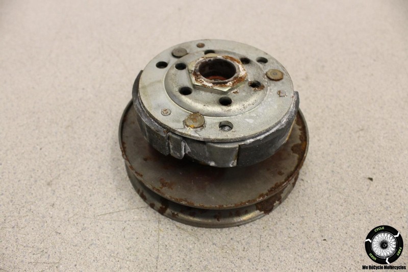 2005 Vespa Et2Centrifugal Clutch Carrier Assembly Pulley ET 2 Piaggio 05
