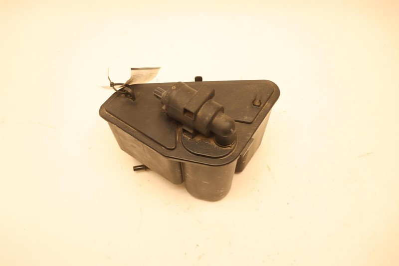 2014-2025 MERCEDES CLA250 C117 FUEL EVAPORATOR CHARCOAL VAPOR CANISTER OEM