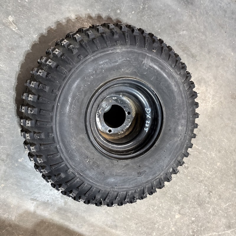 1983 - 1986 Yamaha Tri Moto Ytm225DX 225DR Front Wheel Good