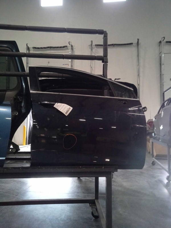 2016 Chevrolet Cruze Right Front Door Black 462391 Used 91K Miles