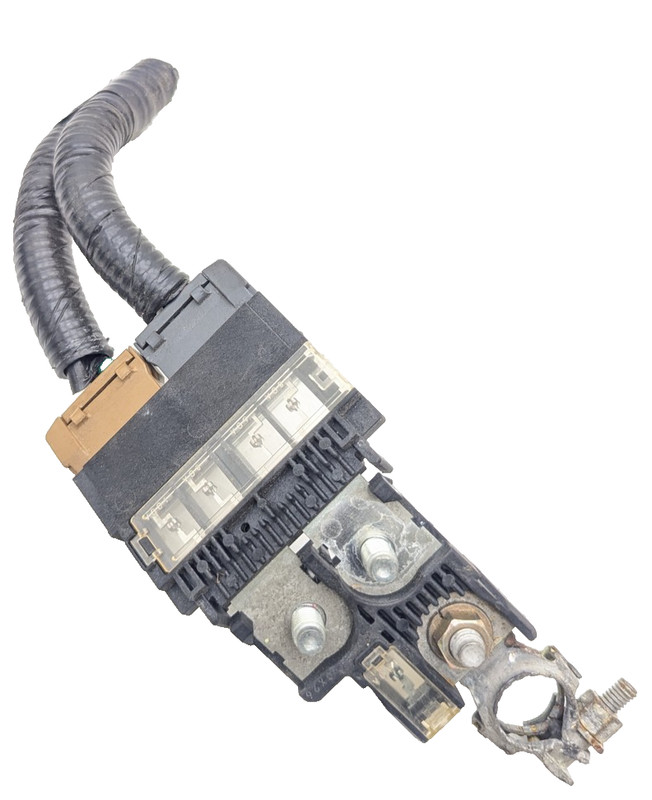 06-10 INFINITI M35/M45 Battery Fuse Terminal OEM