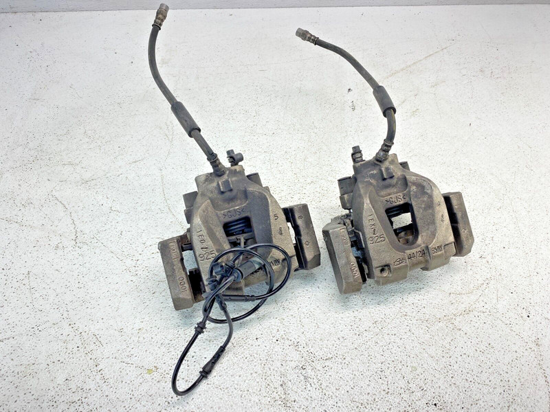 BMW F01 F02 F10 5/7 Series Rear Left & Right Brake Caliper Housing Set! OEM✅