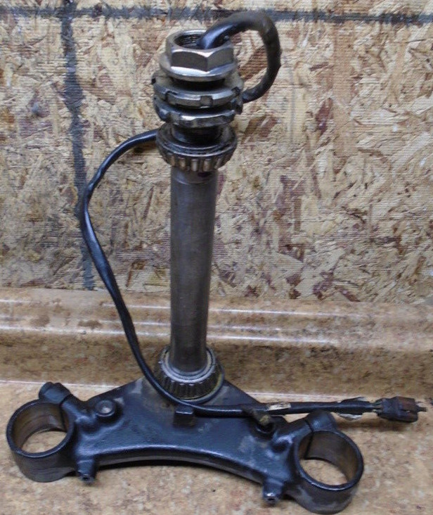 98 Honda Goldwing GL1500 GL 1500 SE Triple Tree Fork Clamp Mount Brace Steering