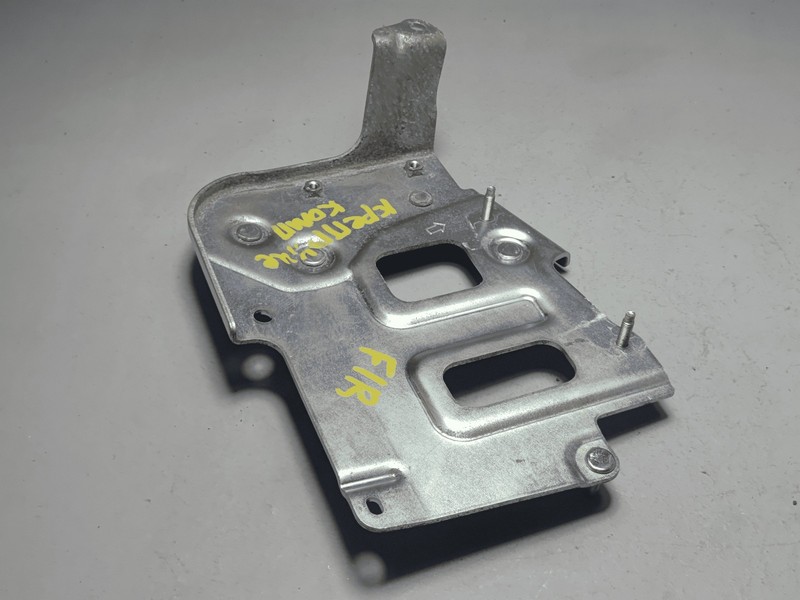 2021-2023 Nissan Rogue Variable Timing Control VTC Module Unit Mount Bracket OEM