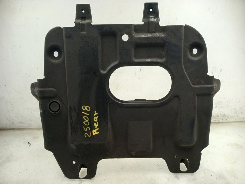 08 TOYOTA FJ CRUISR REAR SKID PLATE
