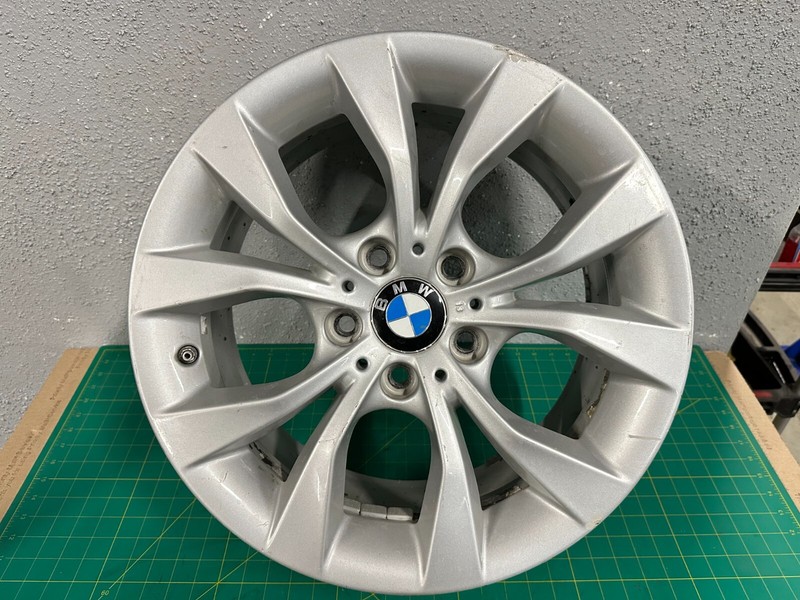 13-15 BMW X1 FACTOY 17" ALLOY WHEEL 17X7.5 OEM