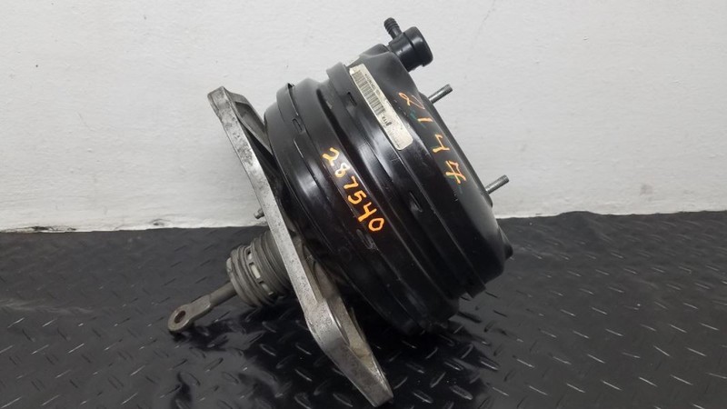 04-07 Jeep Liberty Power Brake Booster OEM 05134120AA