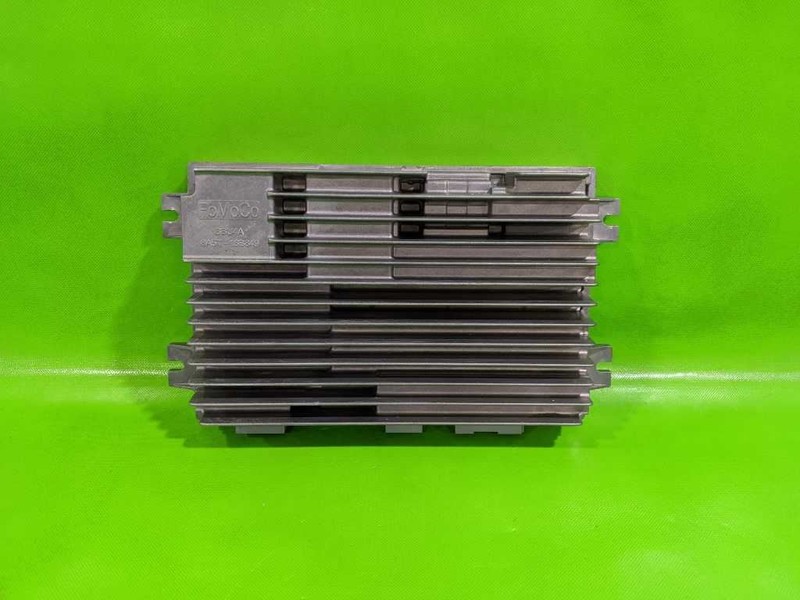 09 MKX AMP AMPLIFIER OEM 4070-28