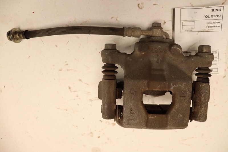 2013-2019 NISSAN SENTRA REAR LEFT SIDE BRAKE CALIPER W/ HOSE OEM
