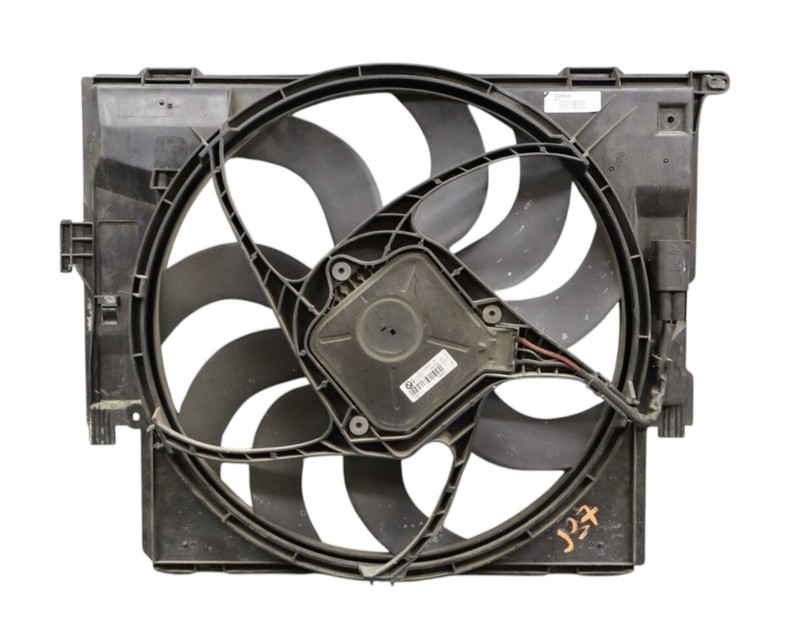 12-16 BMW 320i 328i 428i Engine Cooling Fan Motor Shroud & Motor 7608408 Oem
