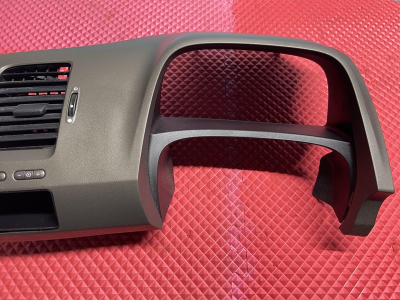 06 - 11 HONDA CIVIC OEM DARK GRAY GREY UPPER DASH GUAGE DISPLAY VENT BEZEL TRIM