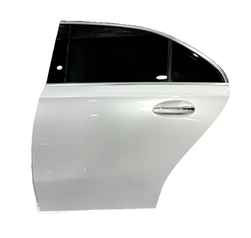 📌2019-2022 MERCEDES-BENZ A220 REAR LEFT SIDE DOOR PANEL COVER SHELL OEM P.C.144